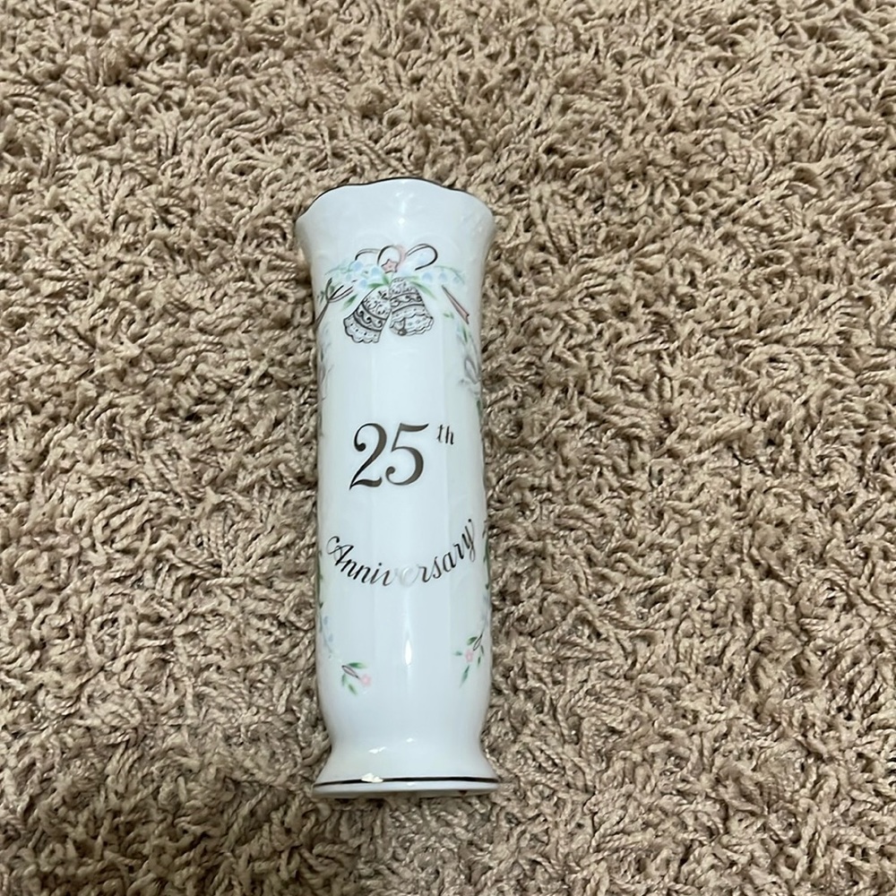 Vintage Lefton China bud vase, 25th anniversary.